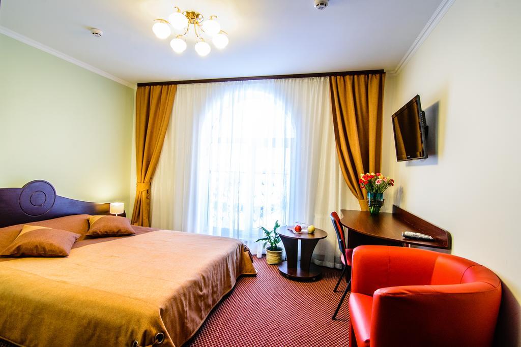 Terminal-A Hotel Ryasne-Ruske Δωμάτιο φωτογραφία