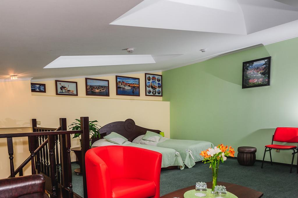 Terminal-A Hotel Ryasne-Ruske Δωμάτιο φωτογραφία